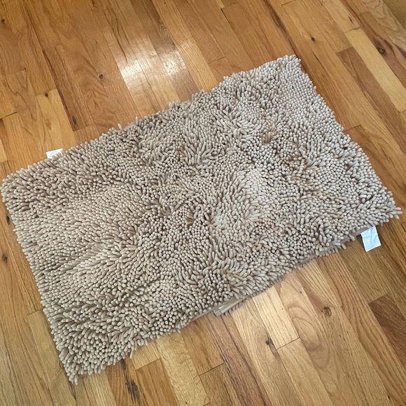 dream horse Bath Dream Horse 2pc Microfiber Chenille Rug Set Poshmark